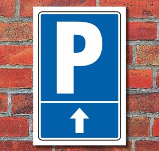 Schild "Parkplatz mit Pfeil, geradeaus", 300 x 200 mm