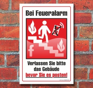 Schild Bei Feueralarm Gebäude verlassen, nicht posten, 3 mm Alu-Verbund  450 x 300 mm