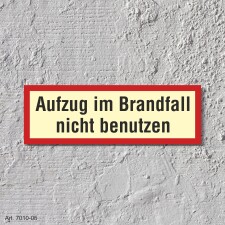 09. Aufzug Brandfall  - Aufkleber 300 x 100 mm