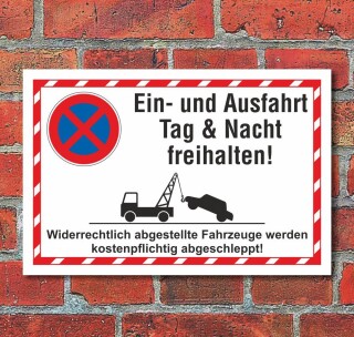 Schild Parkverbot Halteverbot Ein- und Ausfahrt freihalten 3 mm Alu-Verbund - 450 x 300 mm