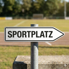 Pfeilschild „Sportplatz“ – Wegweiser links/rechts – Alu-Verbund 3 mm, UV-Direktdruck